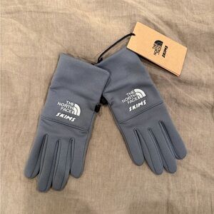Skims x North Face Gunmetal Gloves